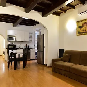 Elite 3 Apartment Rome